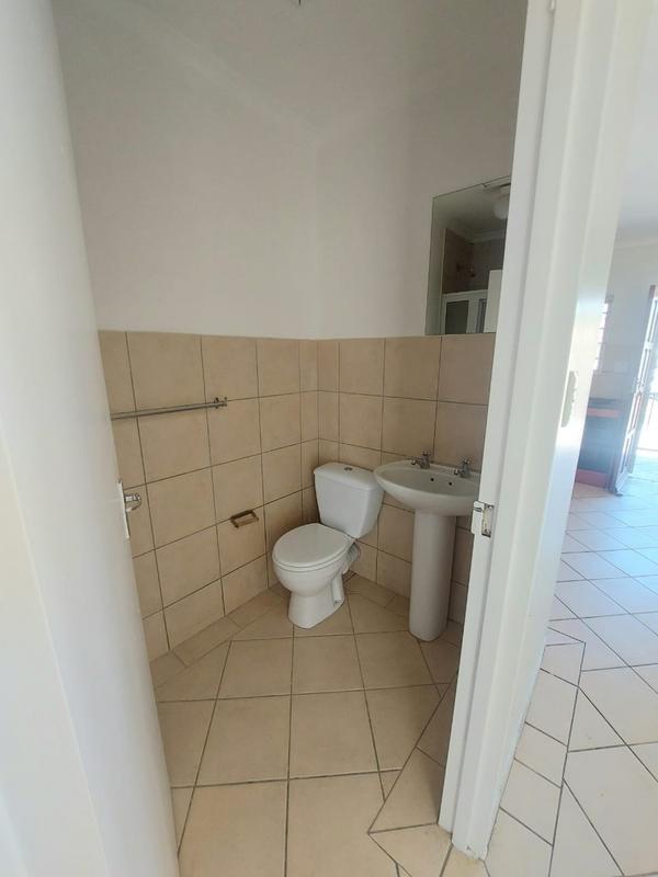To Let 1 Bedroom Property for Rent in Cloetesville Western Cape